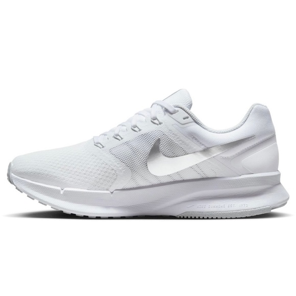 Nike Run Swift 3 Flywire Women's Running Athletic Gym Shoes Sneakers - Picture 2 of 6